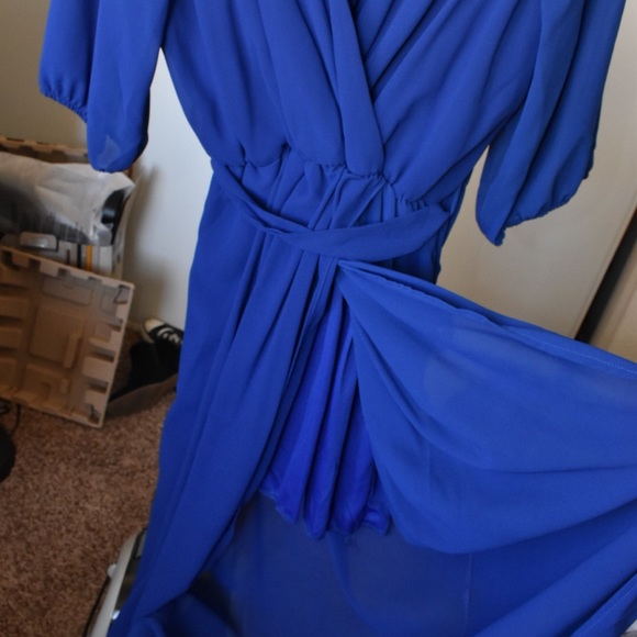 Dress - Picture 4 of 4